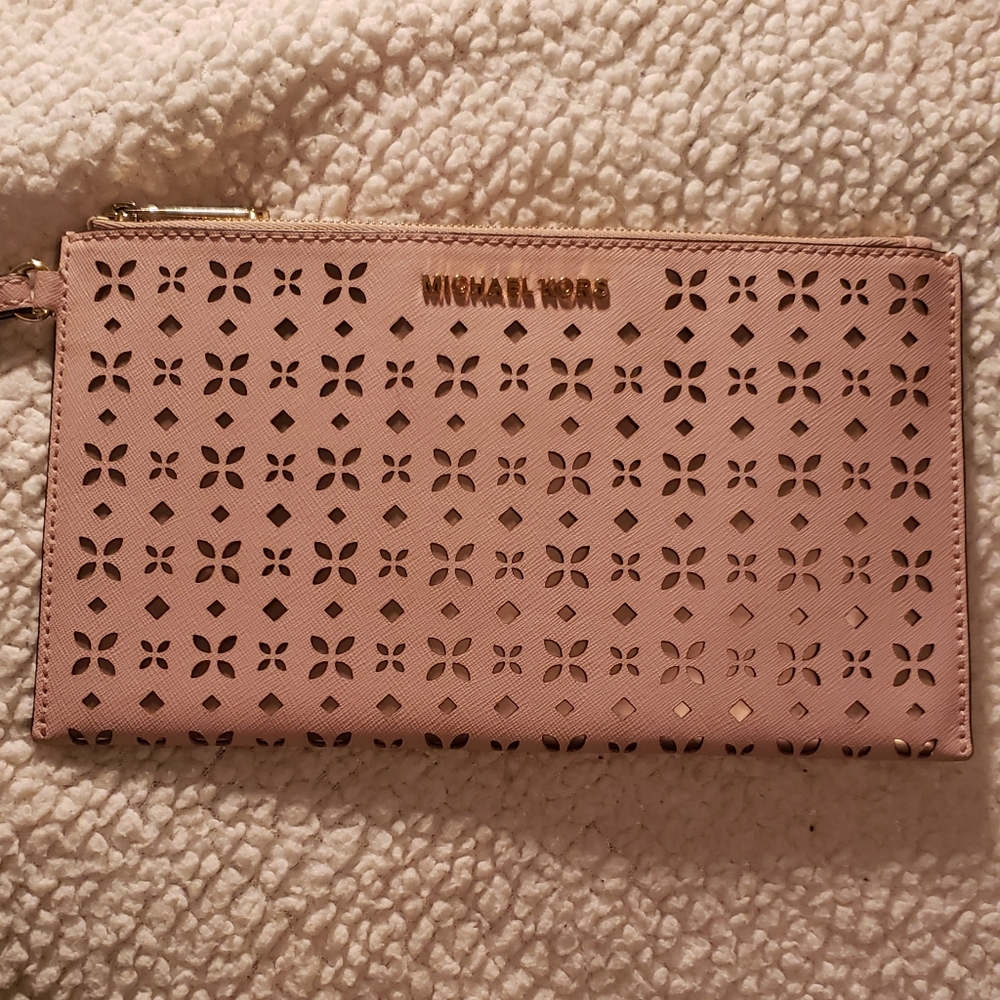 Michael Kors Wristlet